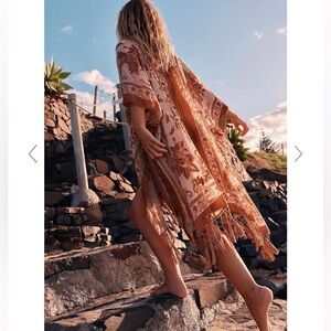 Velvet burnout kimono